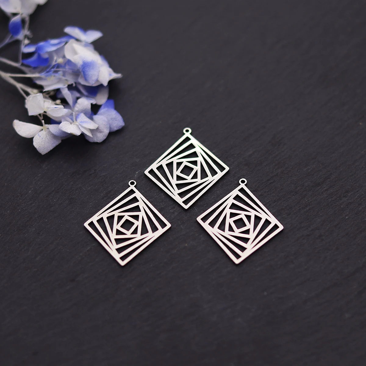 3pcs 참 스테인레스 스틸 잠자리 연꽃 하트 스타 고양이 DIY 펜던트 귀걸이 팔찌 수제 보석 만들기 용품