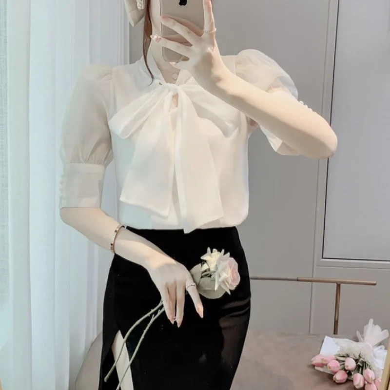 Summer New Commuter Temperament Women's Clothing Fashion Bow Simplicity Solid Color V-neck Short Sleeve Casual Pullover Shirt