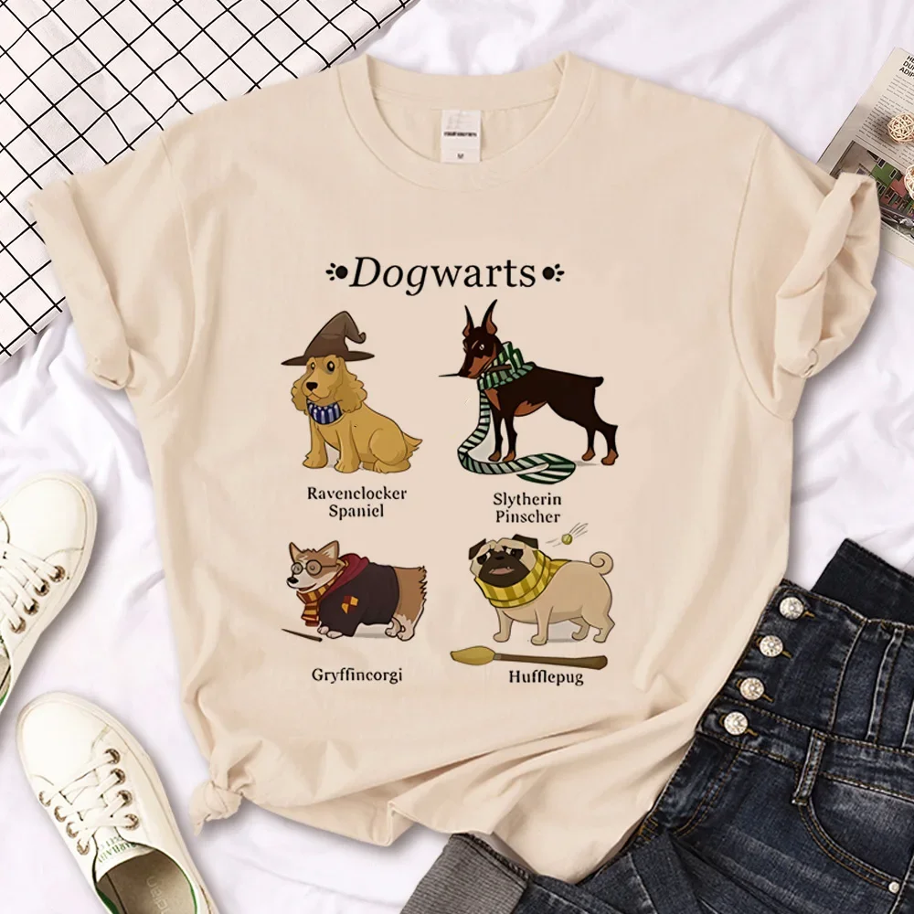 

Женская футболка с рисунком кошки