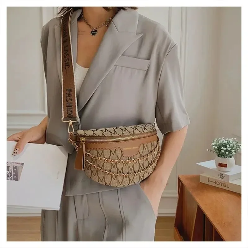 Fashion Pattern Fanny Packs for Women Stylish Letter Printed Chain Waist Bag Female Waist Pack Wide Strap Crossbody Bag