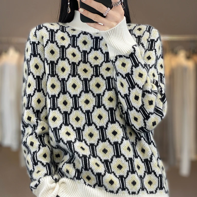 

Autumn and winter new 100% merino sweater ladies' semi-high-necked knitted long-sleeved thick color matching loose sweater