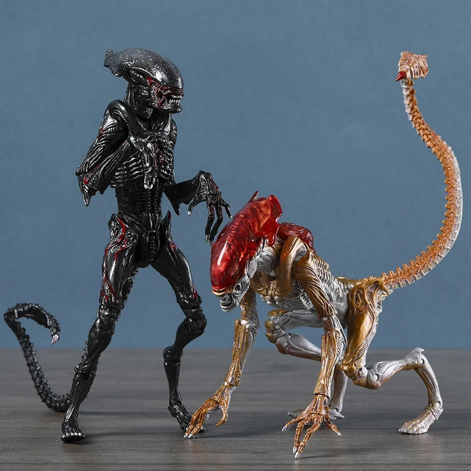 NECA Aliens Night Cougar Alien / Panther Alien 7 Inches
