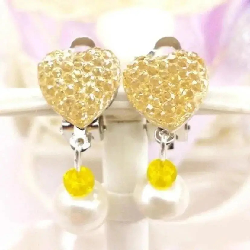 New Pretty Kids Princess Style Ear Clip No Pierced Female Shiny Love Heart Diamond Jewelry Earrings Accessories Women Gifts