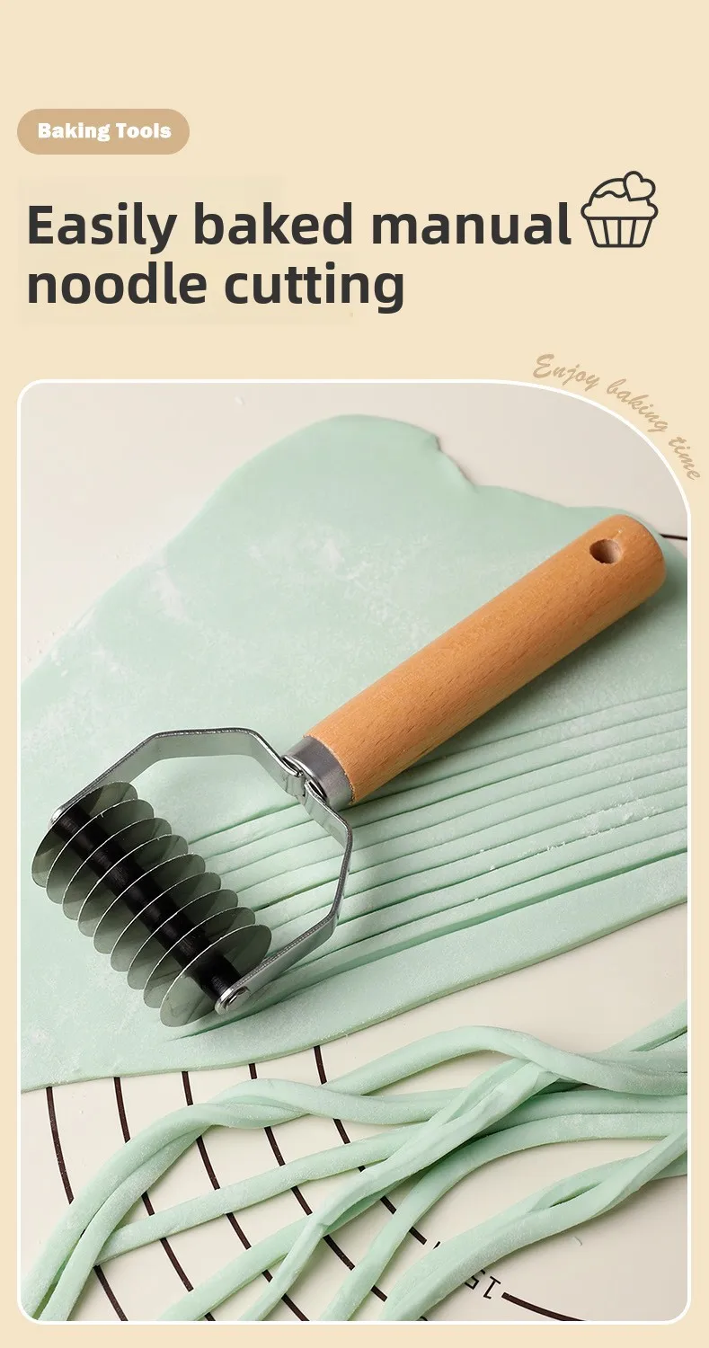Description Picture 2 of itemHandmade Stainless Steel Pasta Cutter – Manual Noodle Roller with Wooden Handle, Dough Sheeter & Strip Cutter for Homemade Pasta