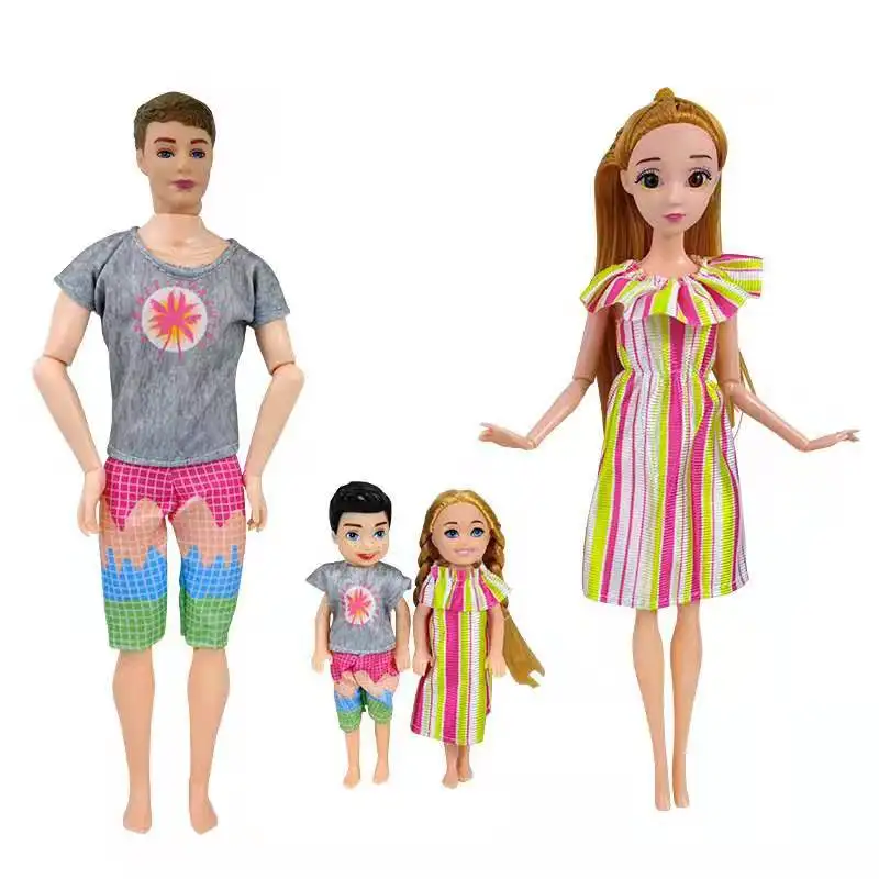 Fábrica preço de atacado 50 jogos/lote boneca acessórios roupas vestir roupa  meninos meninas mãe pai família vestido para barbie ken bady diy -  AliExpress