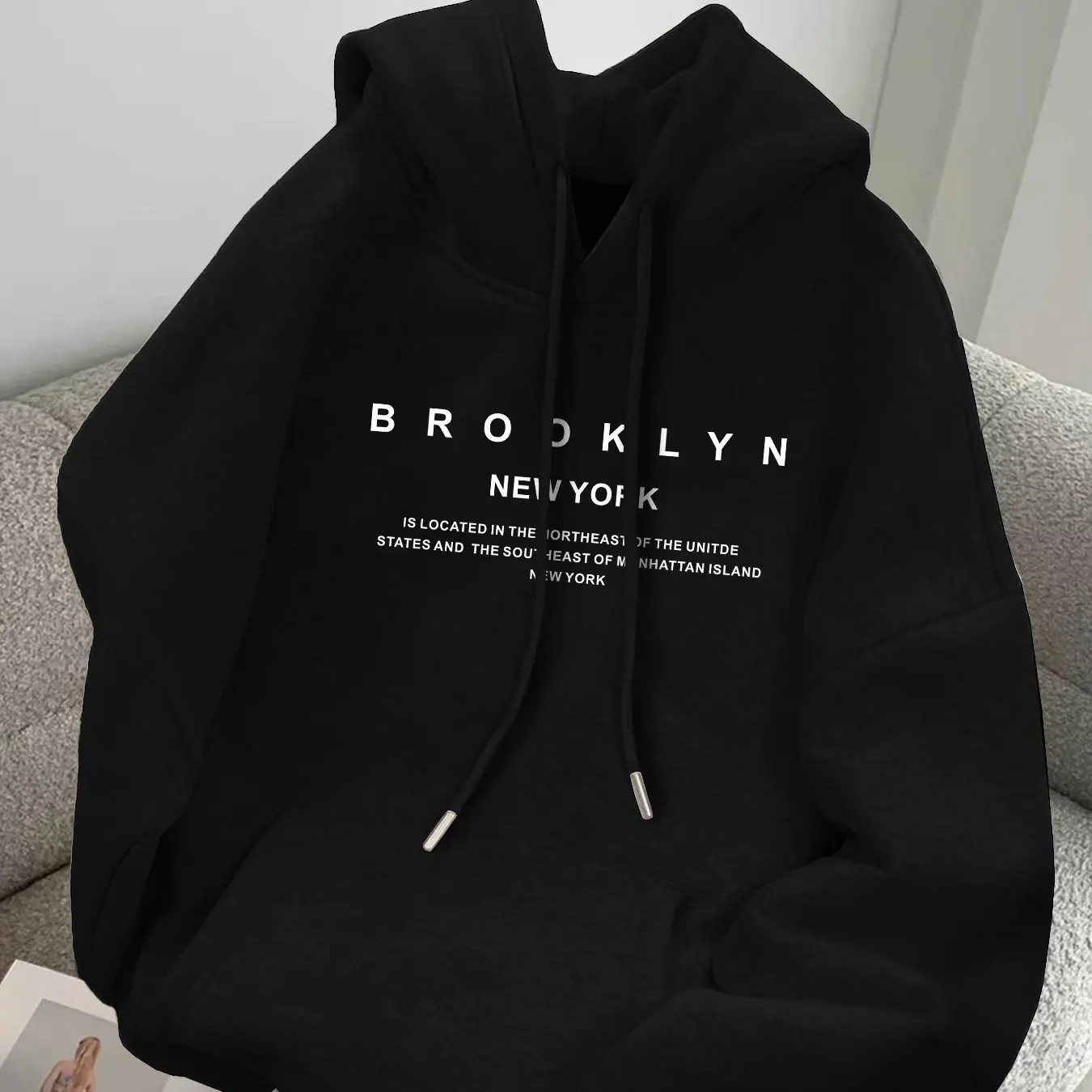 Męska jesienno-zimowa modna, luźna bluza z kapturem i długim rękawem Brooklyn z nadrukiem graficznym