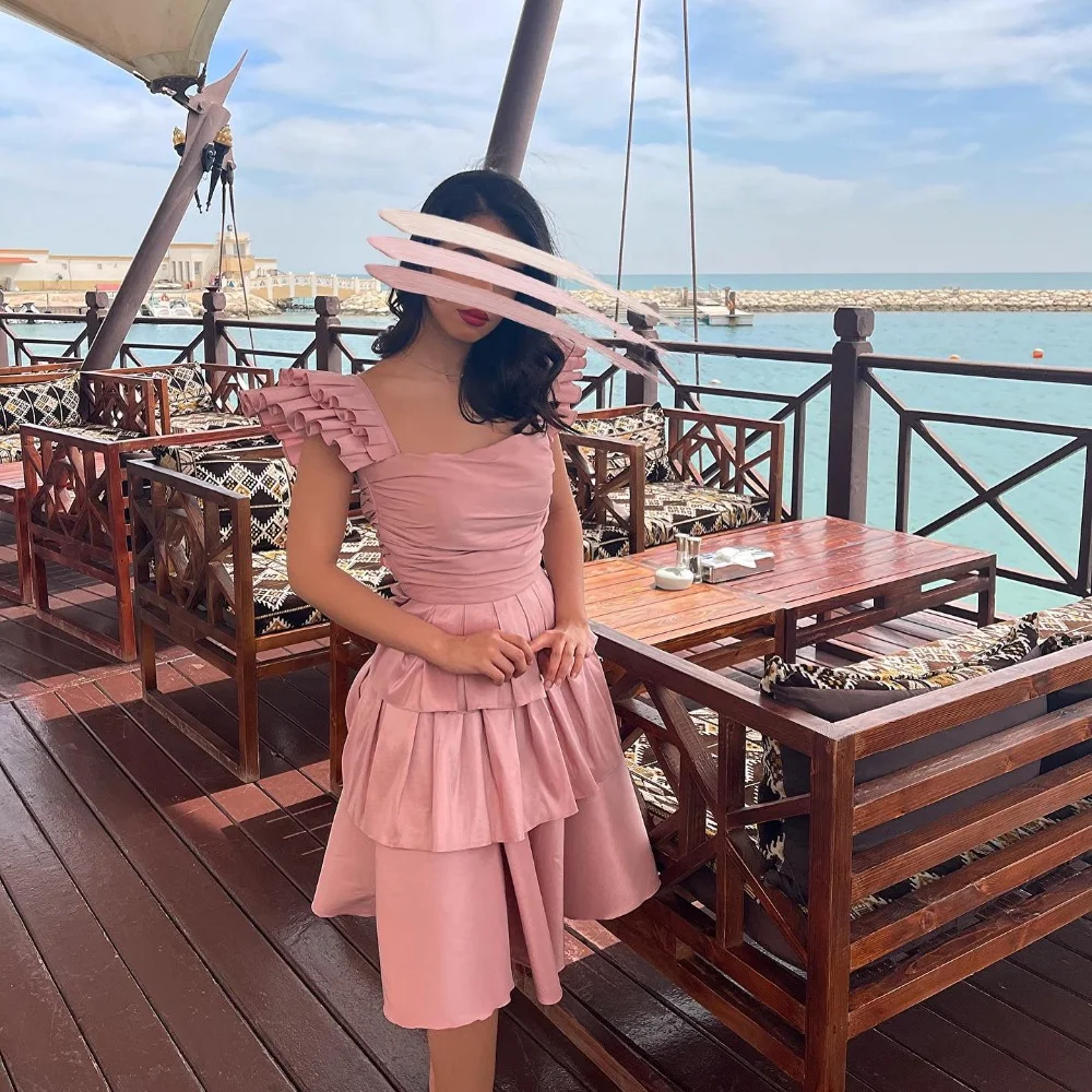 

Prom Gowns Sweetheart Neck Straps Homecoming Occasion Dresses Tiered A Line Ruched Short Mini Skirt Formal Robe De Soirée