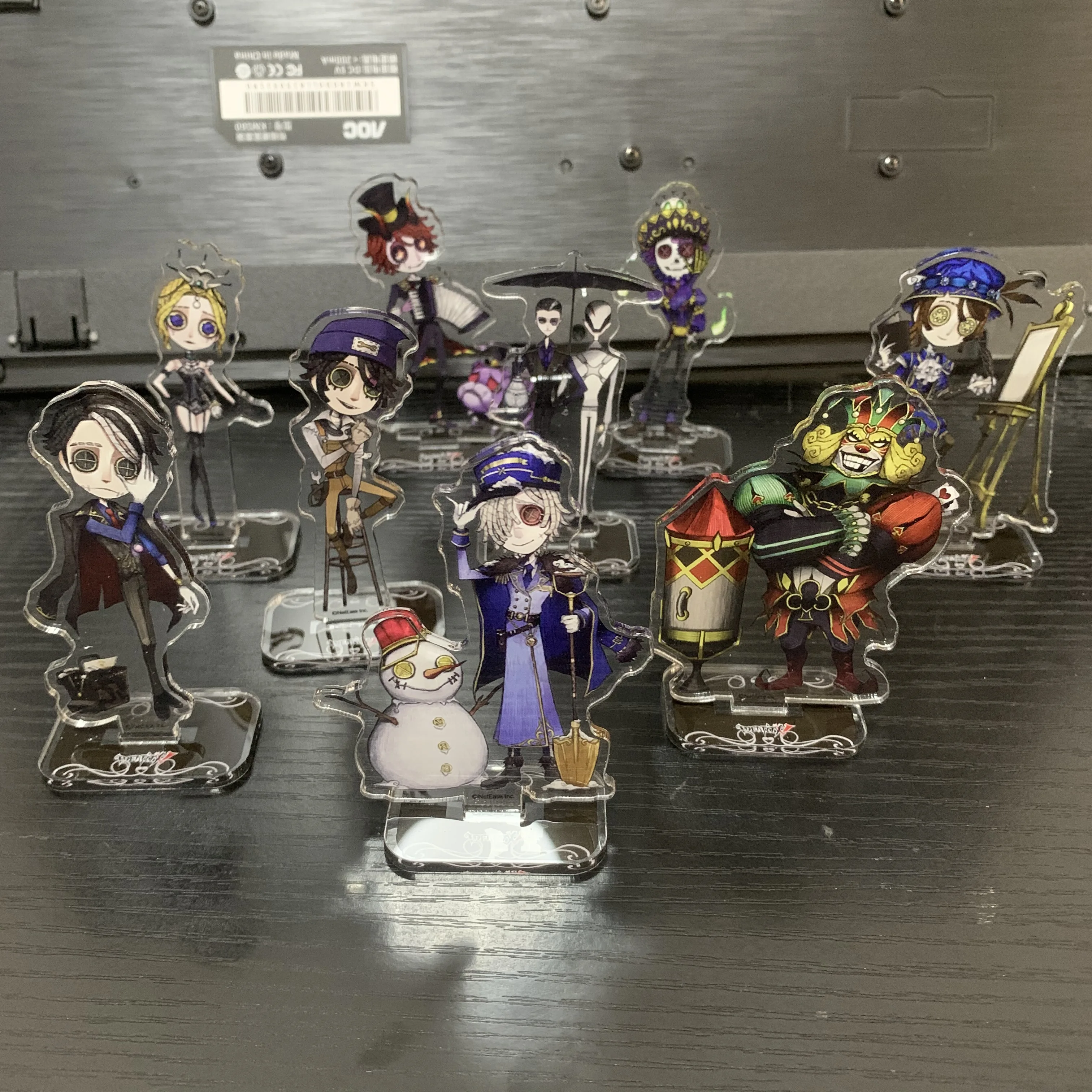 8Cm Anime Identity V New Style Figures Luca Balsa Andrew Kress Edger Valden Cosplay Acrilico Stand Model Fans Regali Di Natale Giocattoli