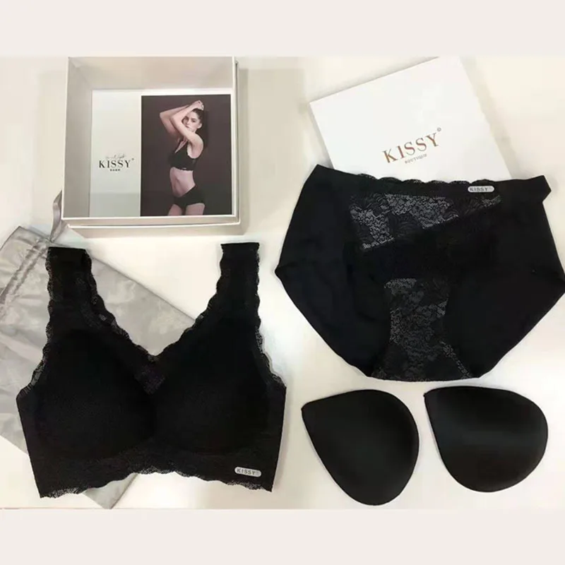 

Kissy platinum underwear gathered bra, such as women's lace kiss, no steel ring vest, latex pad set