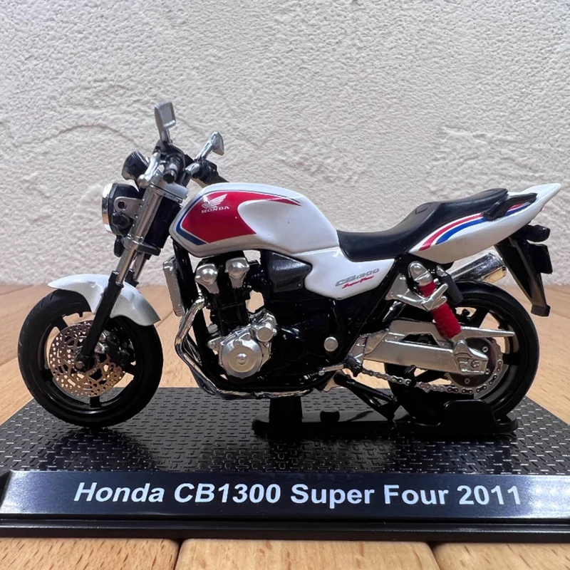 クローズ KCBHD（クン） 1/12スケールカワサキ用忍者用250ホワイト