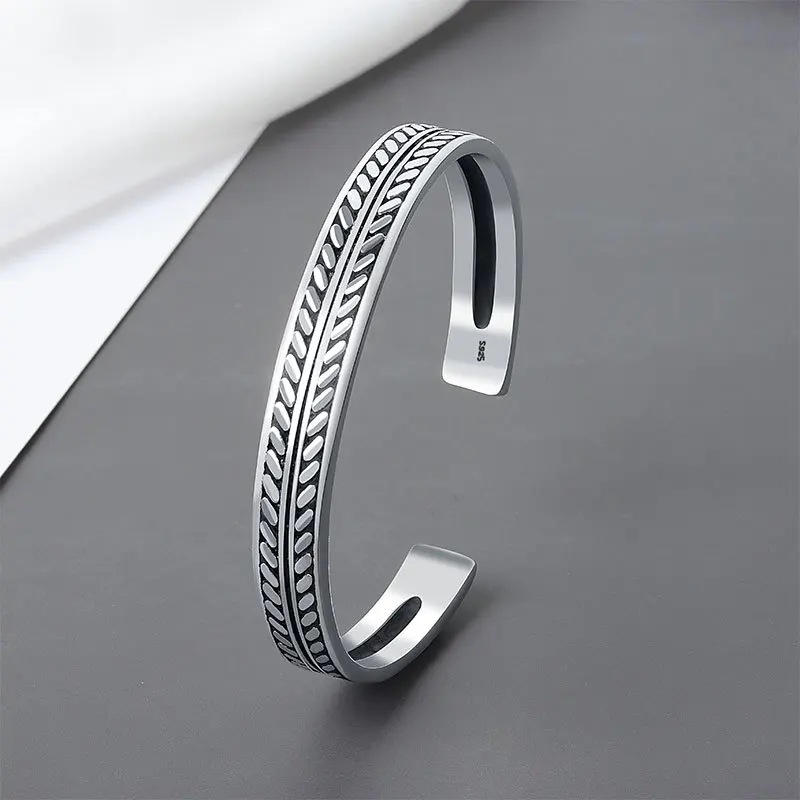 Silver Color Retro Leaf Bangle for Women Men Simple Fashion Ethnic Style Cuff Bangles Party Jewelry Gifts