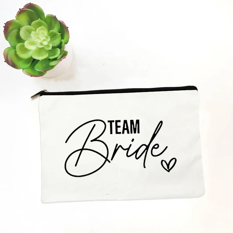 2023 Team Bride Printed Canvas Makeup Bag Bridesmaid Pocket Lipstick Wash Bag for Wedding Travel Lipstick Bags Storage Organizer 3