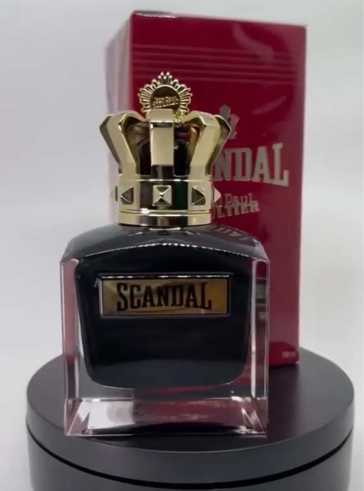 Long Lasting Scent and Sillage