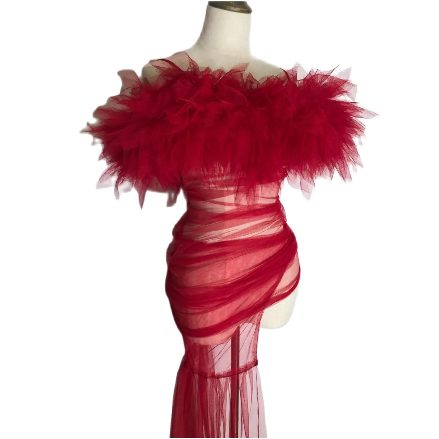 

Red Spaghetti Strap Sexy Gauze Perspective Dress With Gloves Long Trailing For Women Fashion Show Stage Costumes Party Wear