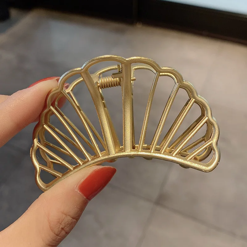 Fashion Gold Silver Hollow Geometric Hair Clips Metal Hair Claw Cross Hairclip Headband Hairpin Hair Crab Women Hair Accessories mini hair clips Hair Accessories