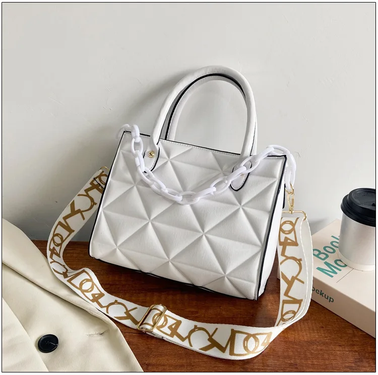 

Simple Portable Large-capacity Women's Bag Popular New Trendy Fashion Messenger Bag Western Style Rhombus Shoulderbag