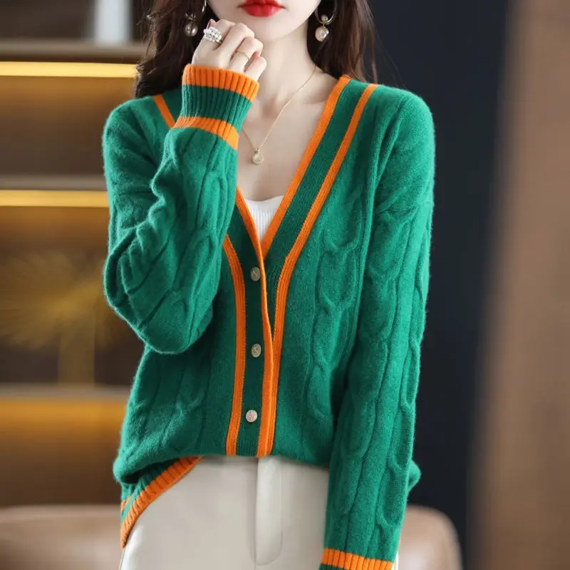 

Stylish V-Neck Button Spliced Knitted Korean Cardigan Sweater Women's Clothing 2022 Autumn New Casual Tops Loose Commute Coat