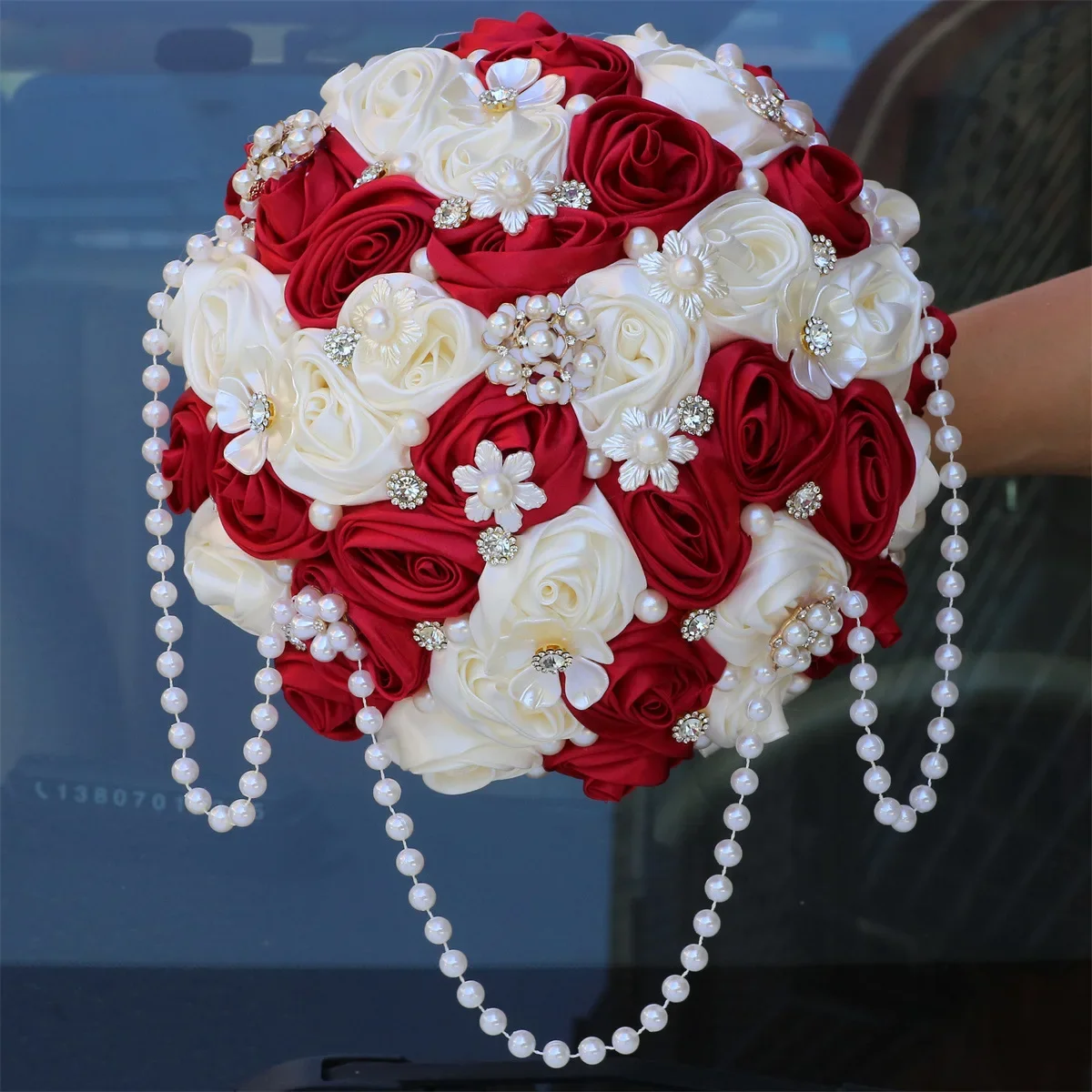 New Satin Rose Bouquet Bridal Maids Handheld Flowers Pearl Tassel Wedding Decoration W1101C-22 Elegant Bride Handheld Bouquet