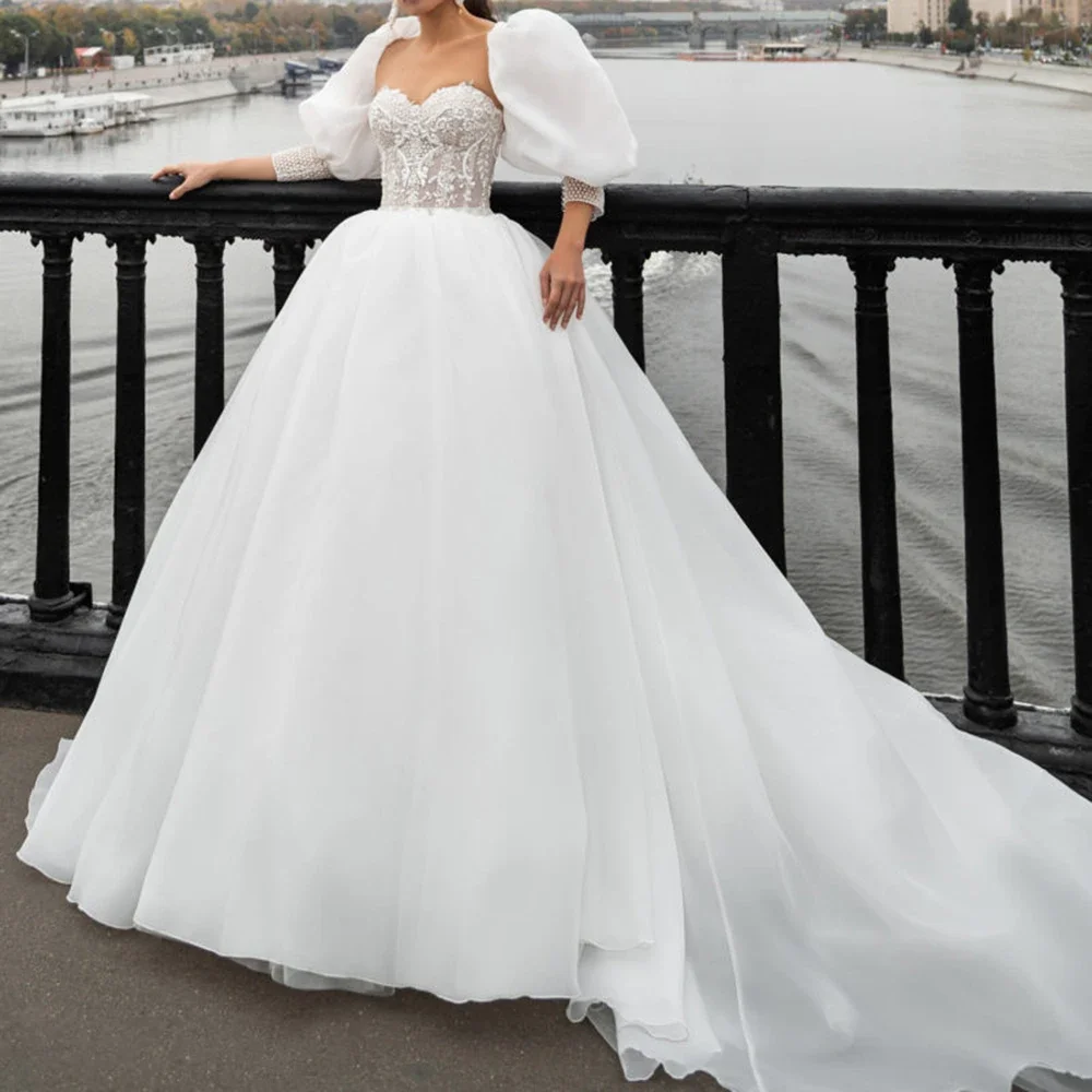 

New A-Line Wedding Dress Exquisite Lace Appliques Long Bridal Gown 3/4 Sleeves Backless Sweetheart Princess White Robe de soirée