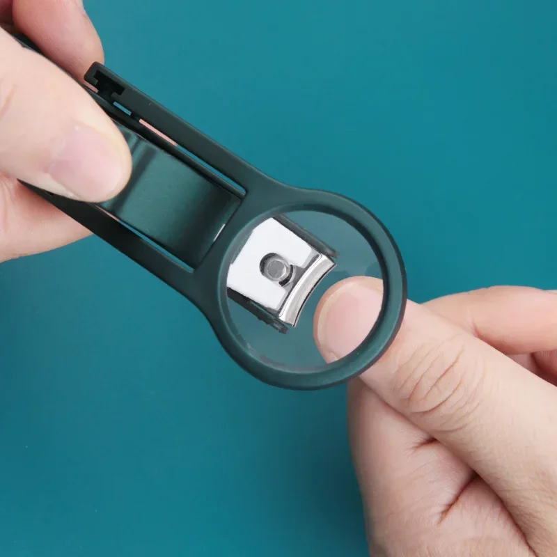 Nail Clipper with Magnifying Glass for Elderly Anti-splash