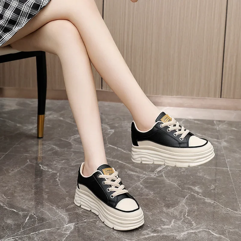 

Small white shoes female fall and winter new fashion versatile fashion sports women's shoes trend casual board shoes