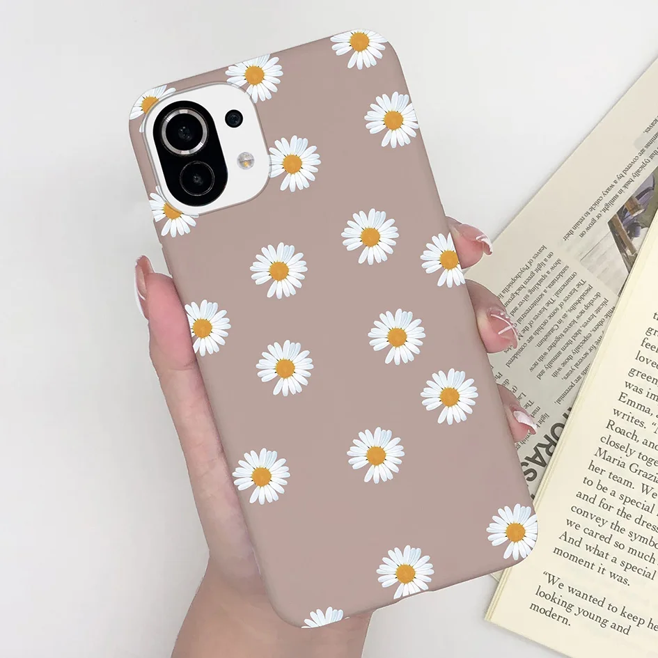 Cute Cartoon Daisy Matte Shockproof Phone Case - Elegant Protection with Casing