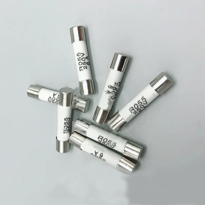 100PCS/BOX Ceramic fuse tube RO55 fuse R055 core 5 * 25 5 x25mm 0. 5A1A3A6A8A10A16A20A