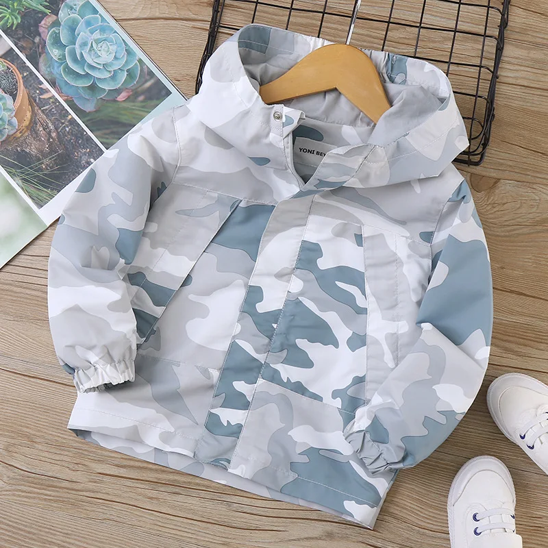 

Fashionable children's clothing camouflage printing double-layer hooded children's coat spring and autumn new boys' jacket