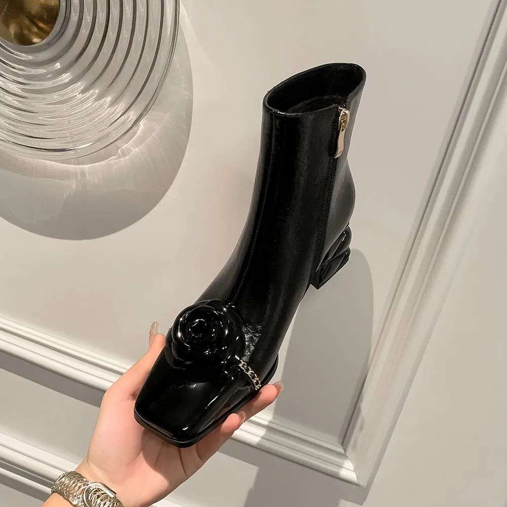 Dilalula 2025 جلد طبيعي زهرة سلسلة معدنية أحذية بو...