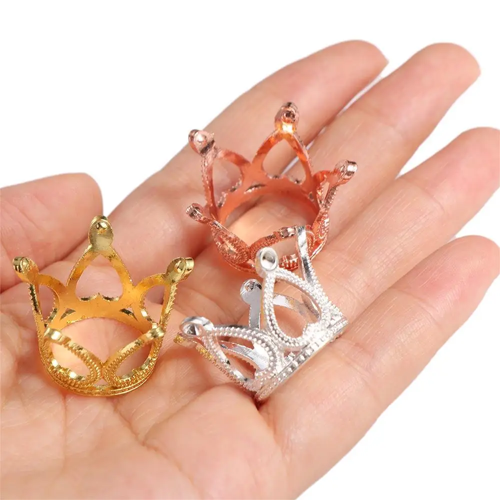 Mini Metal Crown Model Toys Ornaments Decorating Dollhouse Miniature Metal Crown Silver Golden Bronze