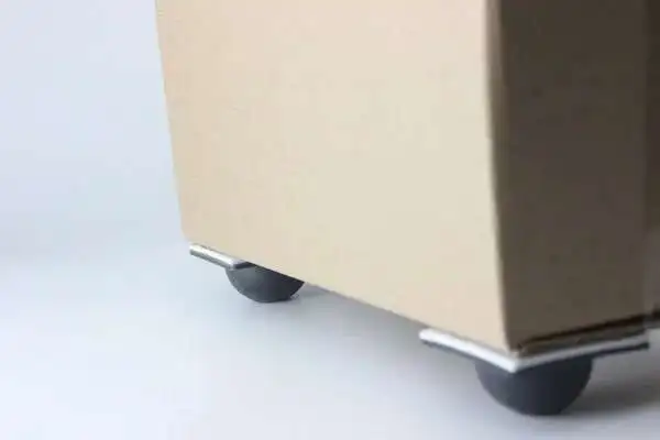 Selbstklebende Kunststoffrollen, gewellte Konstruktion, Display, feuchtigkeitsbeständiger Karton, Nylon-Montageblock, Stab, Karton, Ständerfuß – Detail 5