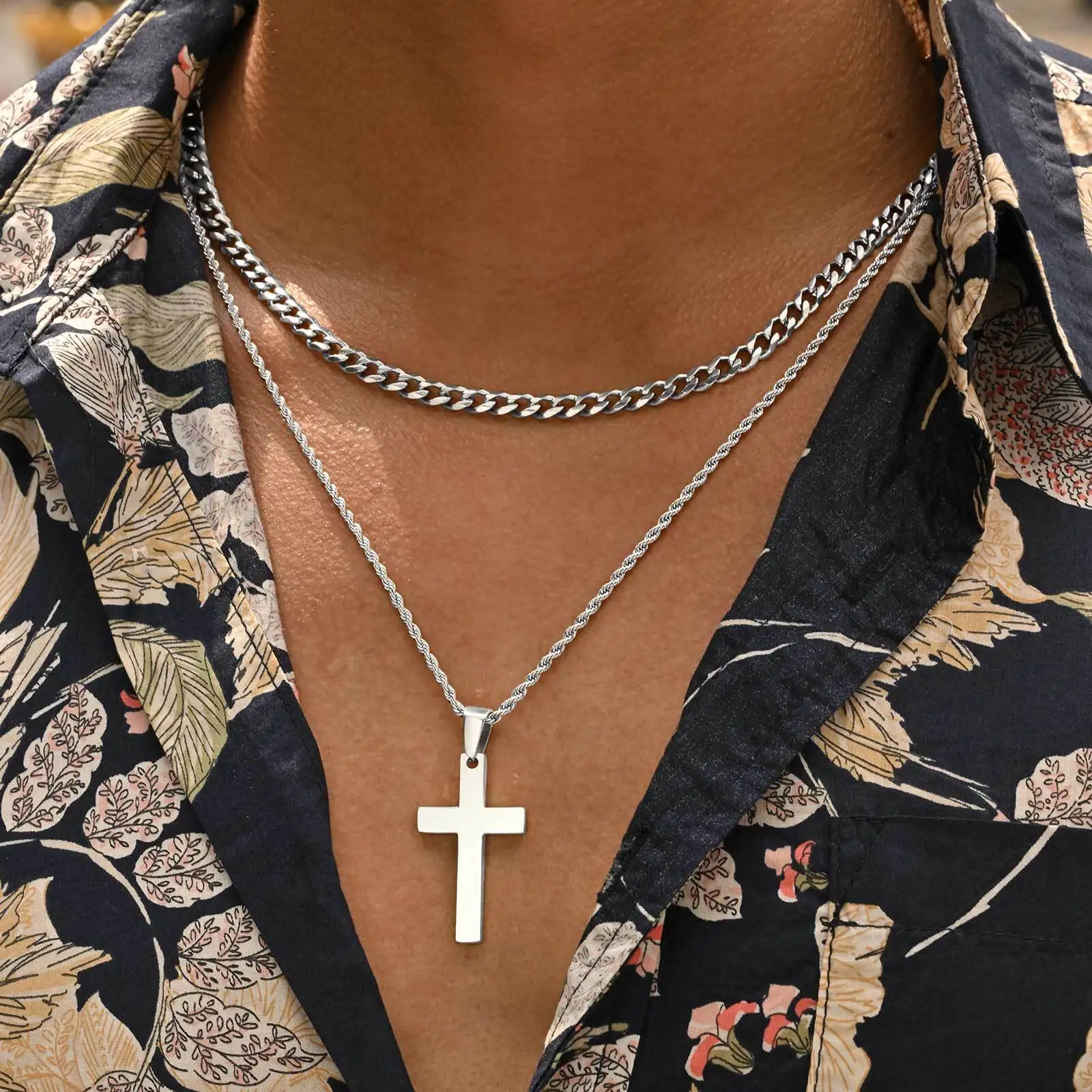 2pcs Men's Necklace,Waterproof Stainless Steel Cross Pendant Necklace,Birthday Party Jewelry Gift for Husband Dad Son BBF