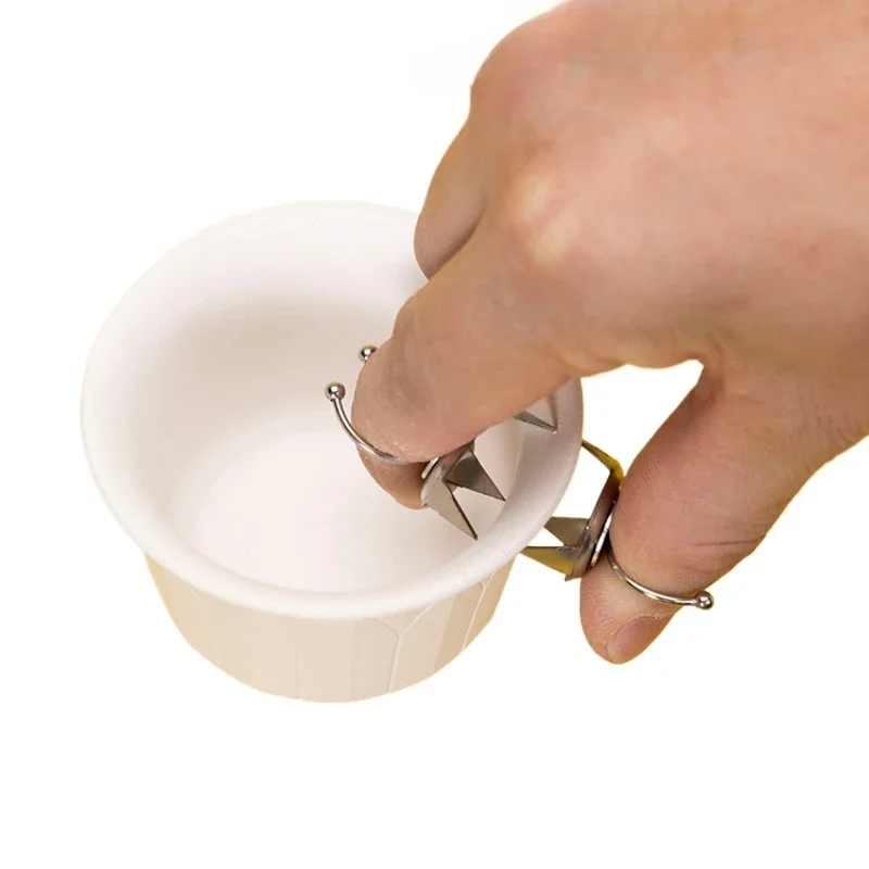 Pottery Glaze Tools Fingertip Dip Glaze Clip Stainless Steel Clip DIY Tea Cup Small Ceramic Coloring and Glazing Tool Pottery Sculpting Tools Pottery Tools Pottery Coloring Tool