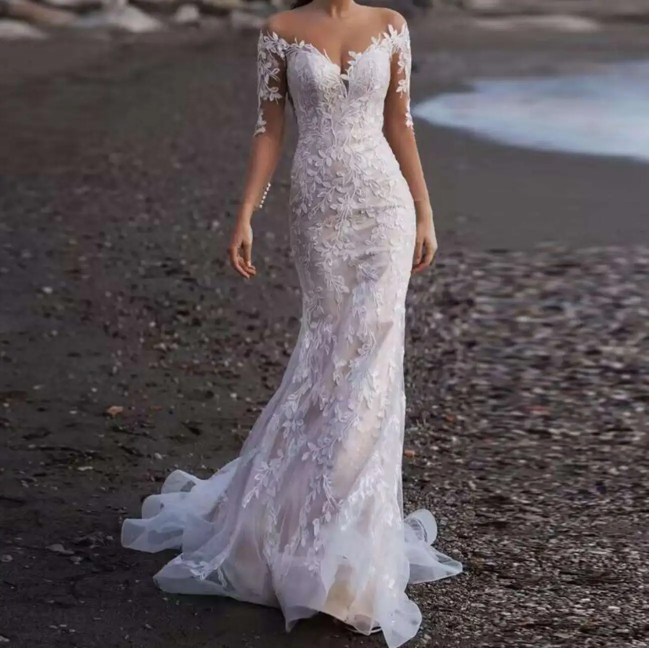 

Spring Lace Appliques Beach Mermaid Wedding Dress Vestidos Elegantes Para Mujer Buttons Back Long Sleeves Bridal Gowns