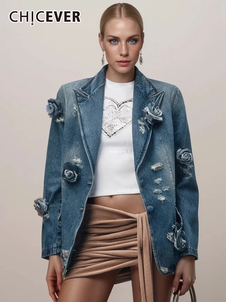 

Женское джинсовое пальто с аппликацией, длинным рукавом и отложным воротником