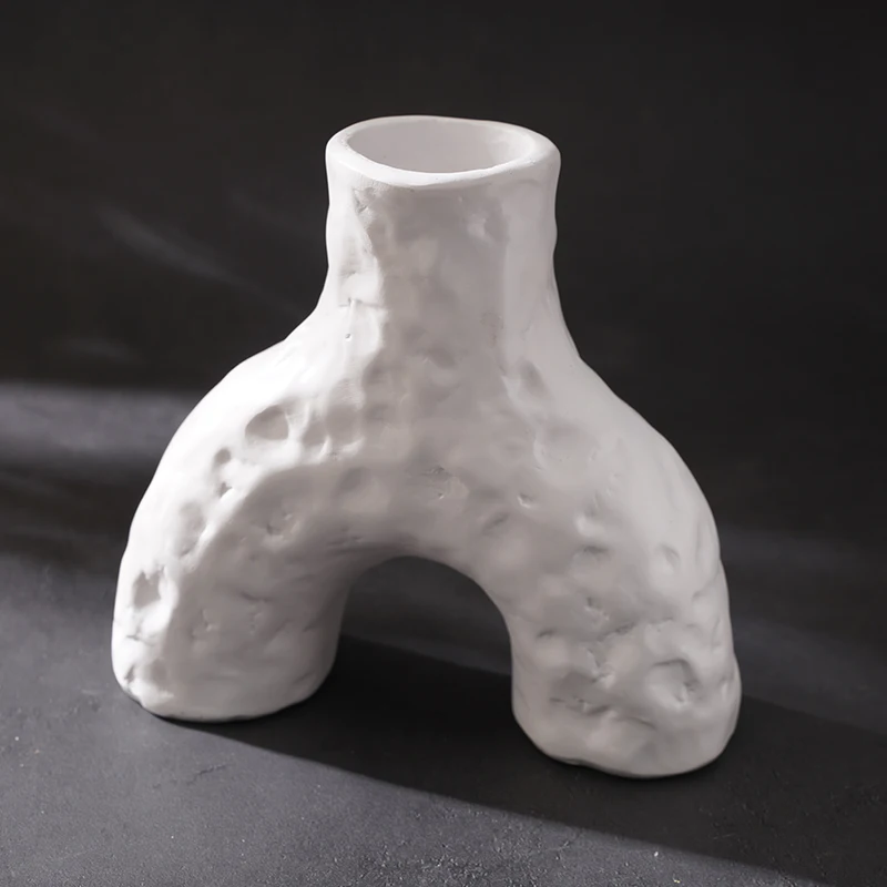 1PC, 4.8*5.4 inch creative and simple resin white human-shaped vase, modern home decoration