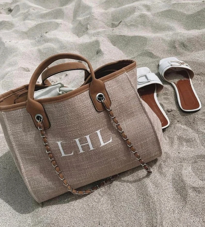 

Personalised Monogram Canvas Tote Bag Bride to Be Initial Beach Handbag Wedding Gift Chain Custom bag Bridesmaid Bags Gifts