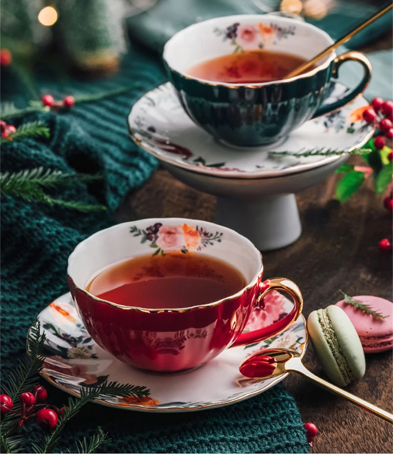 Description Picture 2 of itemCeramic New Bone China European Light Luxury Coffee Cups and Saucers Set Vintage Flower Tea Cups Wedding Gift Accompaniment Gift