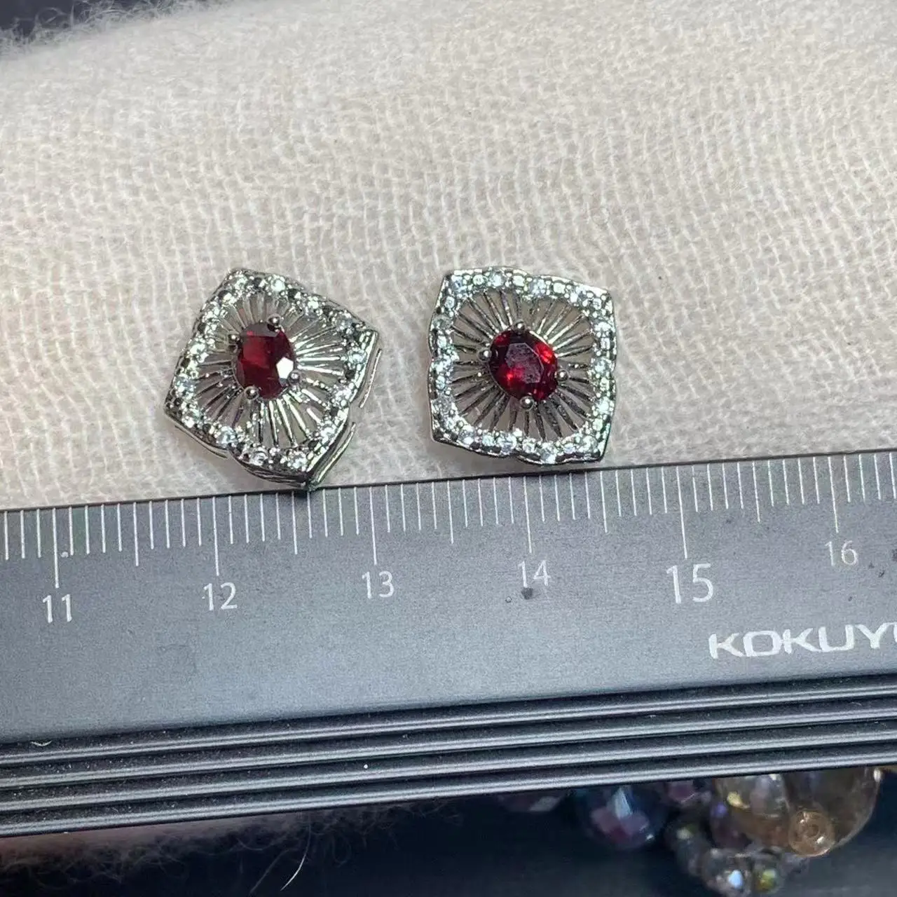 Natural Garnet 925 Sterling Silver Stud Earrings For Women Jewelry Gift Simple  Jewelry Green
