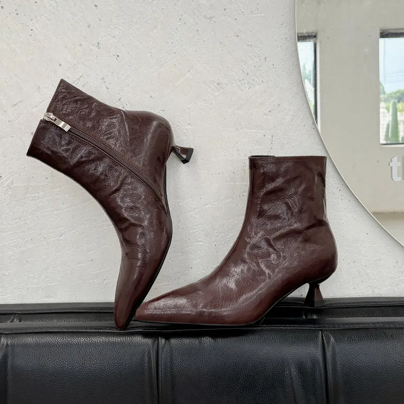 

2024 New Autumn Women Boots Pointed Toe Chunky Heel Genuine Leather Shoes for Women Zipper Ankle Boots Concise Modern Boots