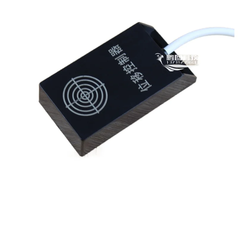 

Bag making machine displacement controller sensor