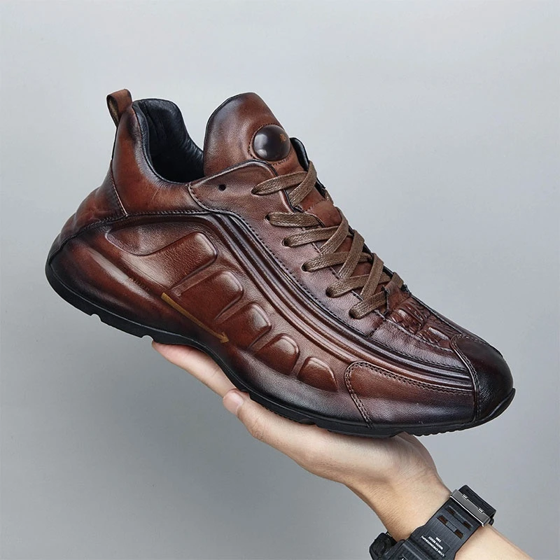 

European Sports Men's Shoes Spring New Leisure Genuine Leather Sole with High-end Retro Embossed Casual Daddy Shoe Sneakers Male
