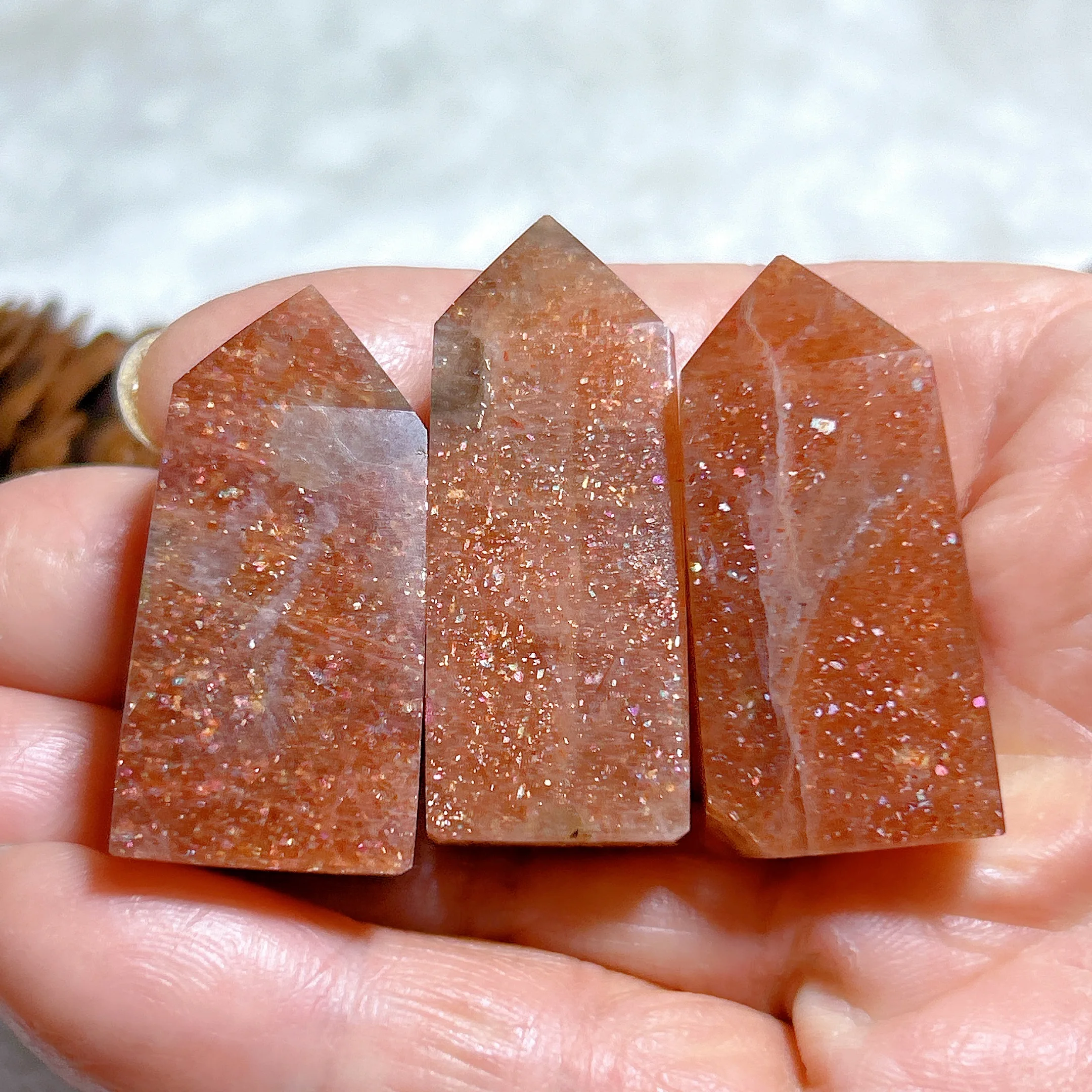 High Quality Natural Crystals Gem Sunstone Tower Flashy Point
