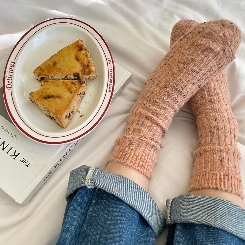 Women's Woolen Long Socks for Autumn and Winter, Thick and Warm with Added Padding, Thick-pointed Mid-calf Socks - 4