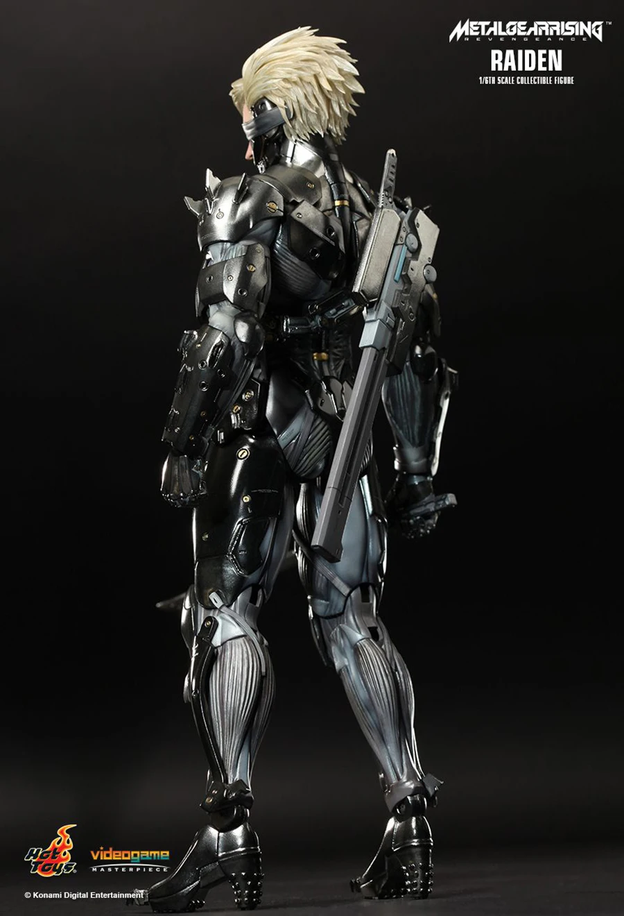 Hot Toys: Metal Gear Rising Revengeance - Raiden Inferno Armor Ver.