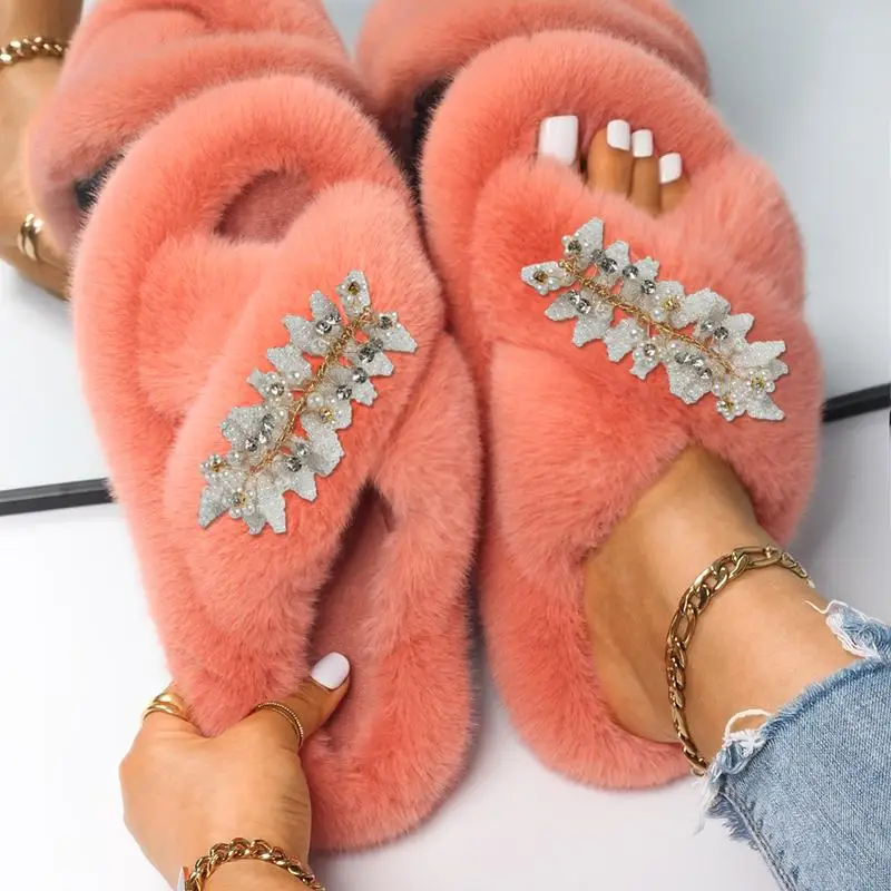 Plush Women Winter Home Slippers Indoor Bedroom Flat Shoes Crystal Rhinestone Shoes Soft Warm Slides Fur Sandals