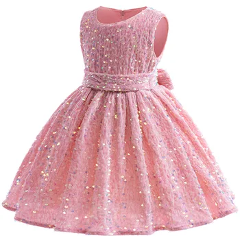 Abito senza maniche con paillettes scintillanti 1