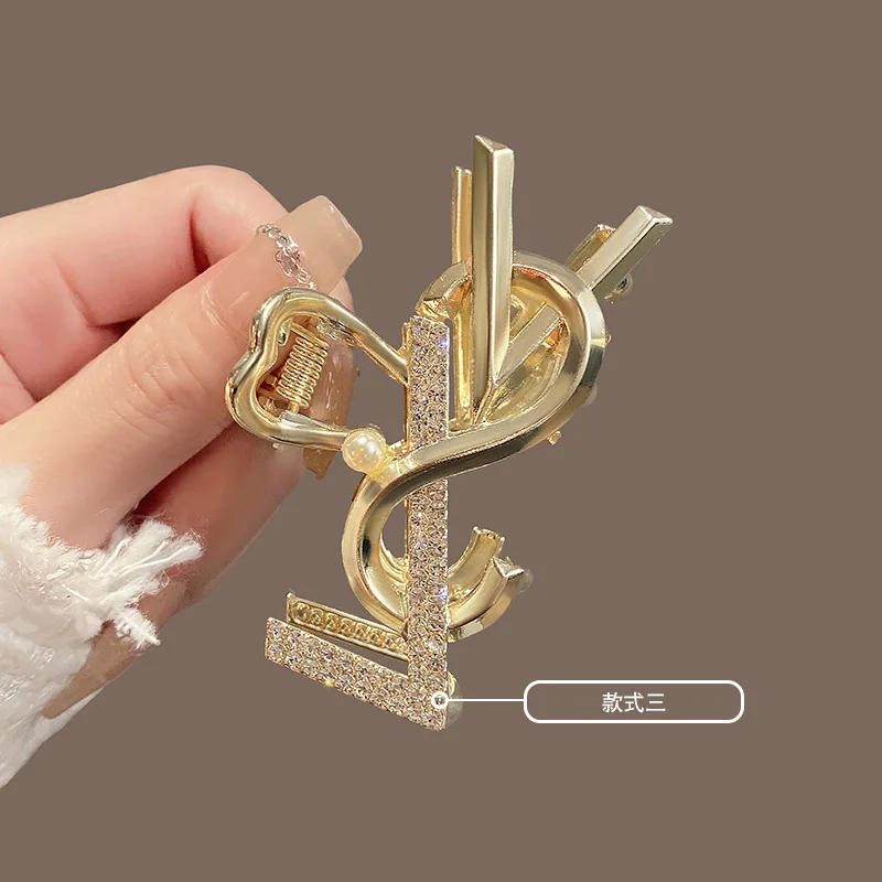 Hair Accessories Luxury Brand For Women Fashion Elegant Hairgrips Large Hair Claw Clips Girls Hairpins Korean Style