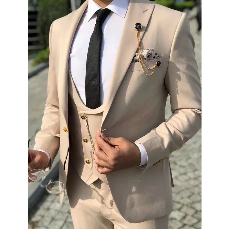

Beige Peak Lapel Men Suits Custom Slim Fit 3 Piece Italian Style Wedding Groom Tuxedo Business Fashion Suit (Jacket+Pants+Vest)