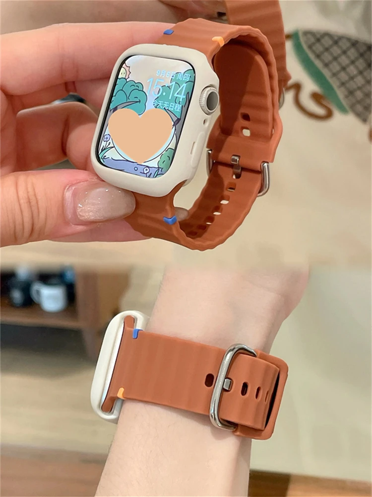 Cute Pink Wave Silicone Strap and Case Set